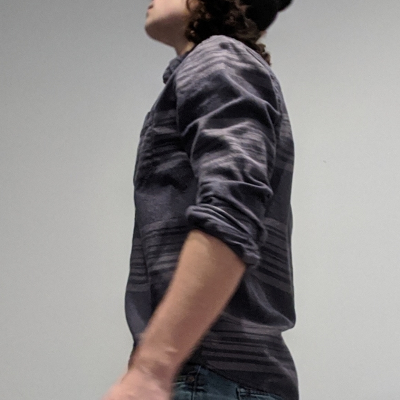 Aeropostale flannel button shirt - Picture 3 of 3